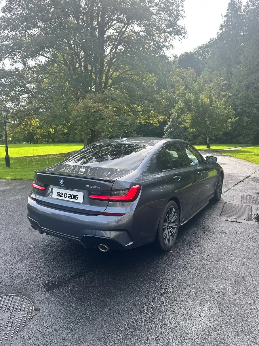 BMW 3 series M-Sport 330e - Image 4