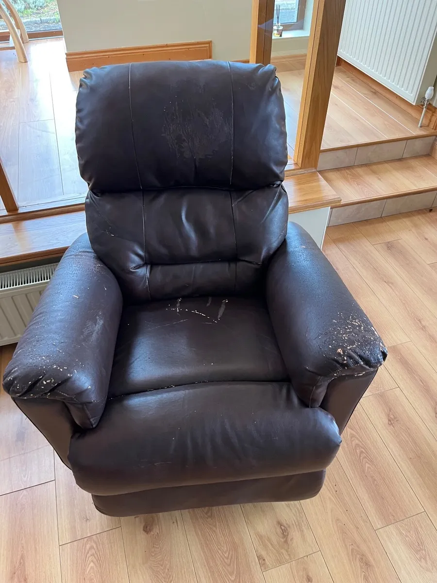 2 Recliner chairs (red and brown ) - Image 4