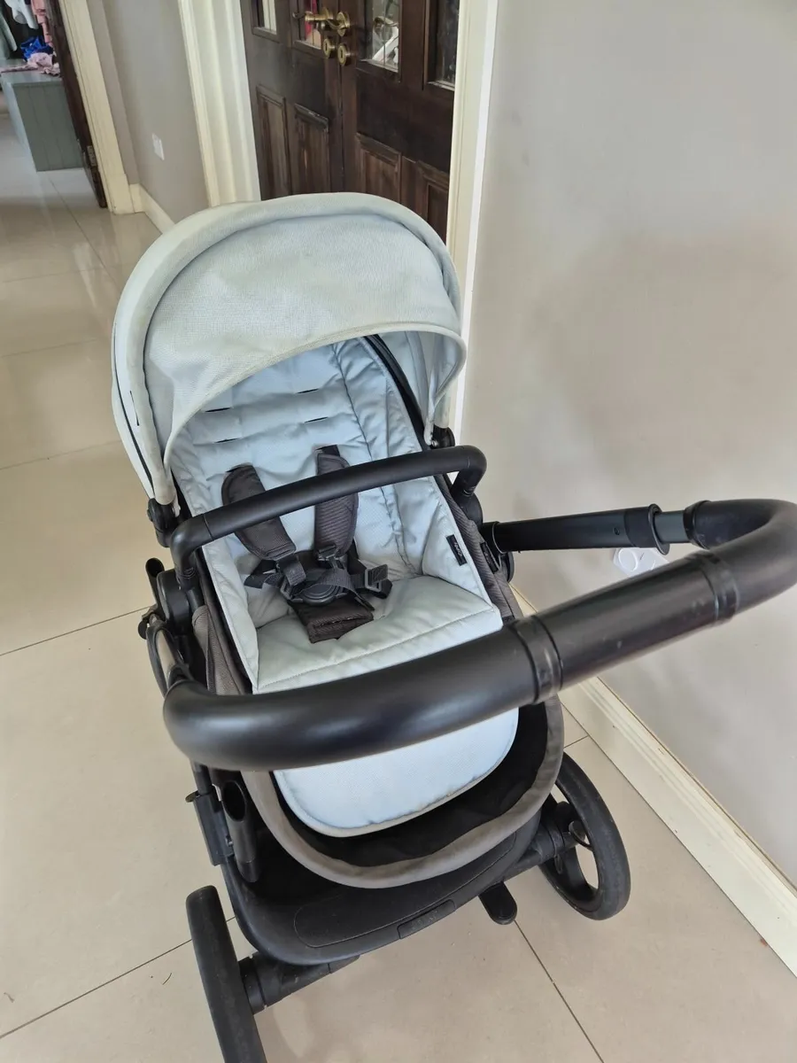 Icandy Orange buggy with accessories - Image 2