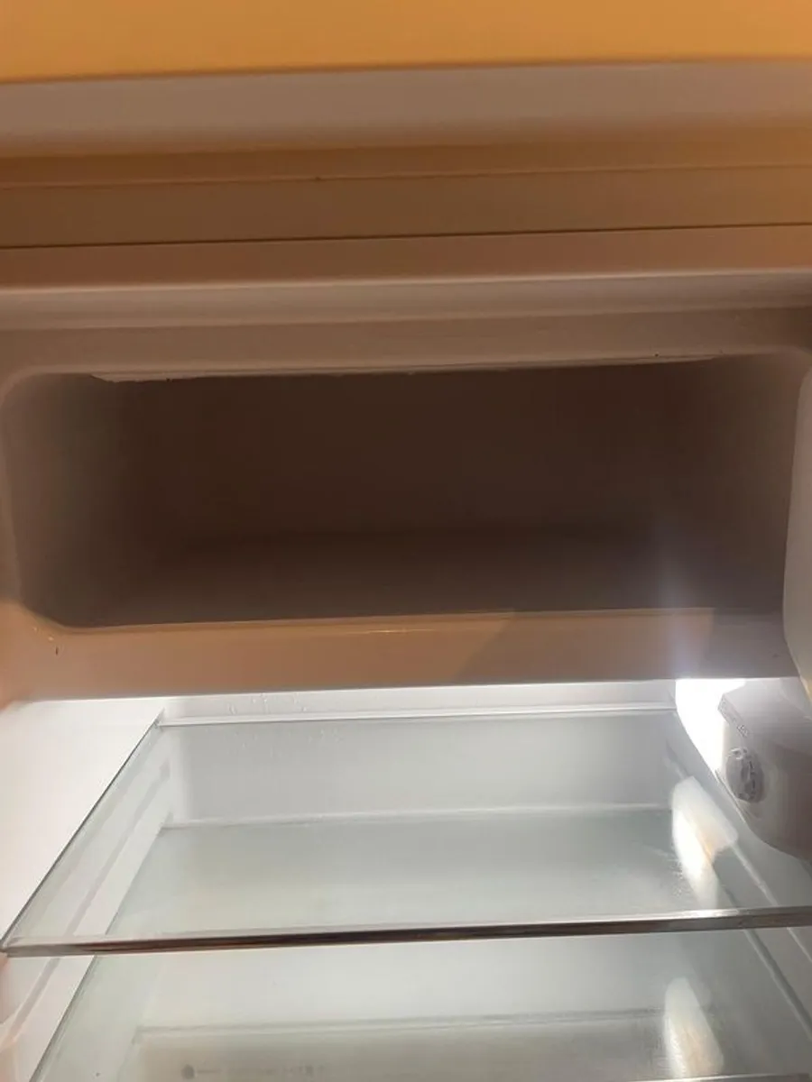 Almost new Fridge Freezer - Image 2