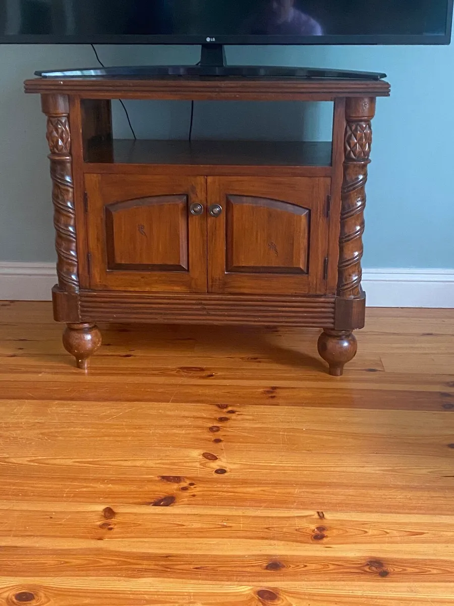 Tv Unit - Image 1