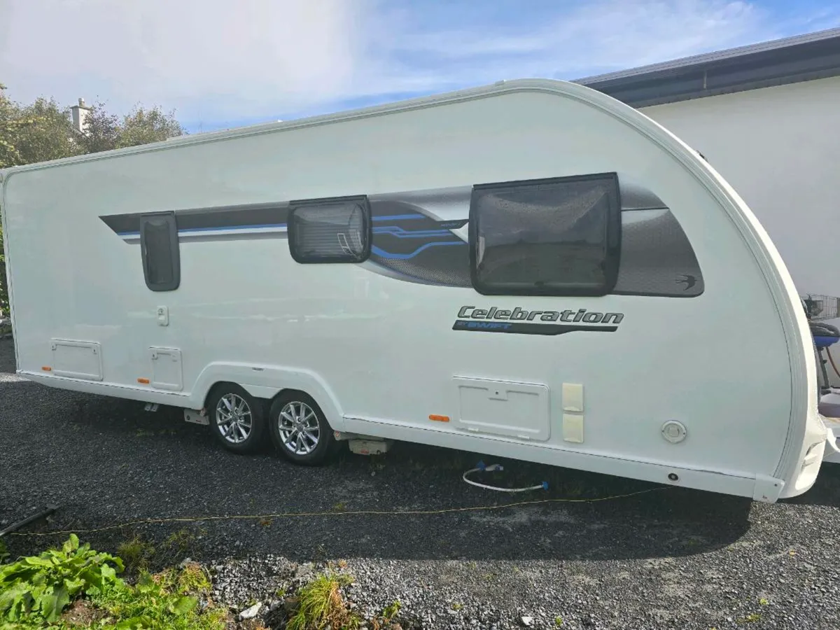 Caravan - Image 1