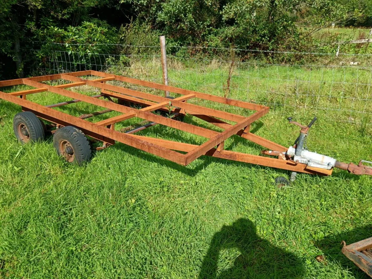 Trailer - Image 2