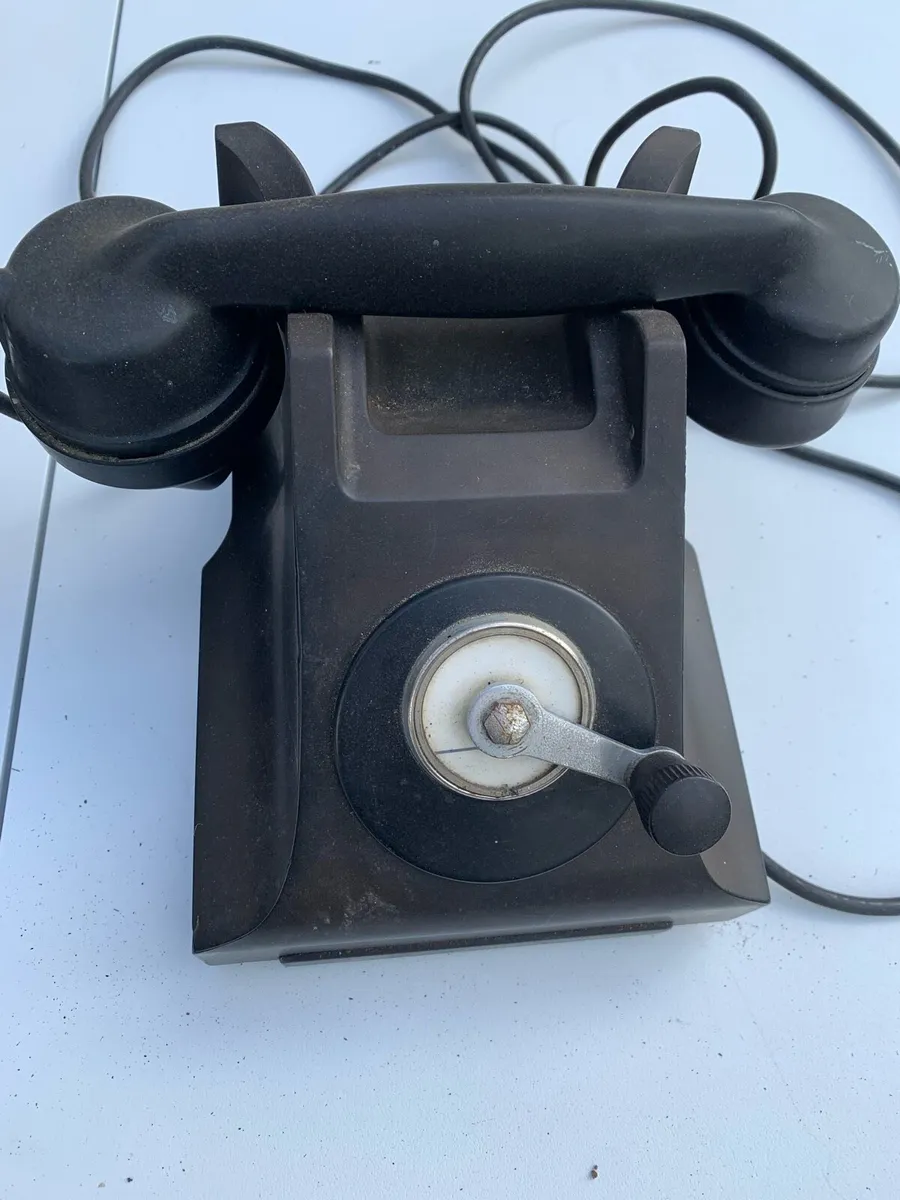 Old Telephone - Image 2