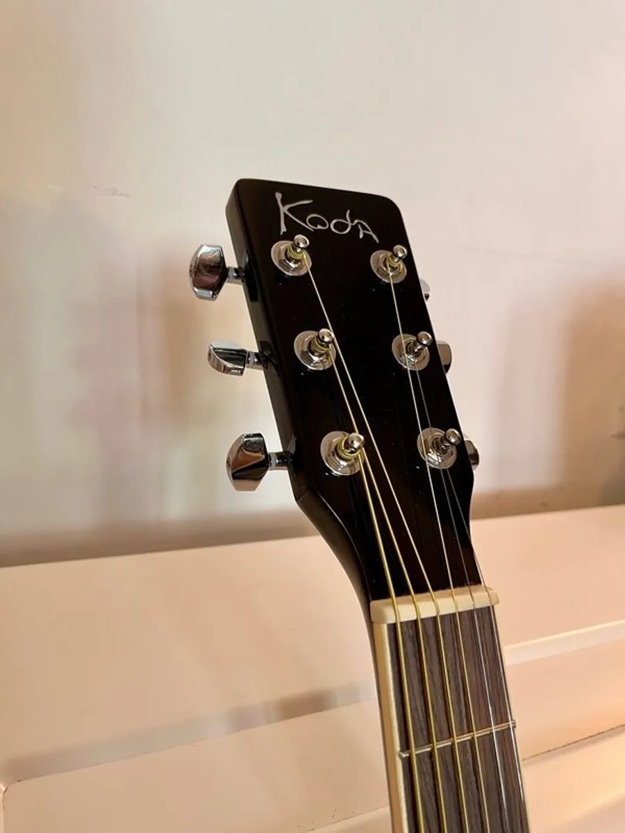 Koda Acoustic Guitar - Image 3