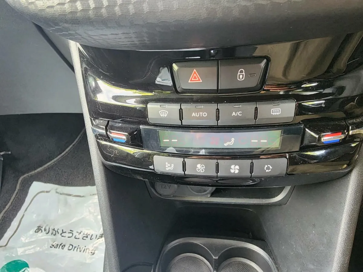 PEUGEOT 208 AUTOMATIC 2016 NCT 2027 - Image 4
