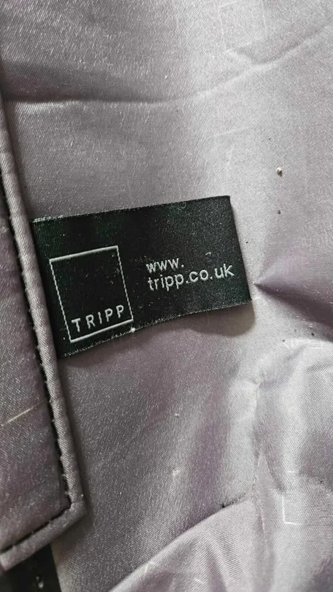 Tripp 2 Wheeled Cabin Hard Shell Bag Suitcase - Image 4