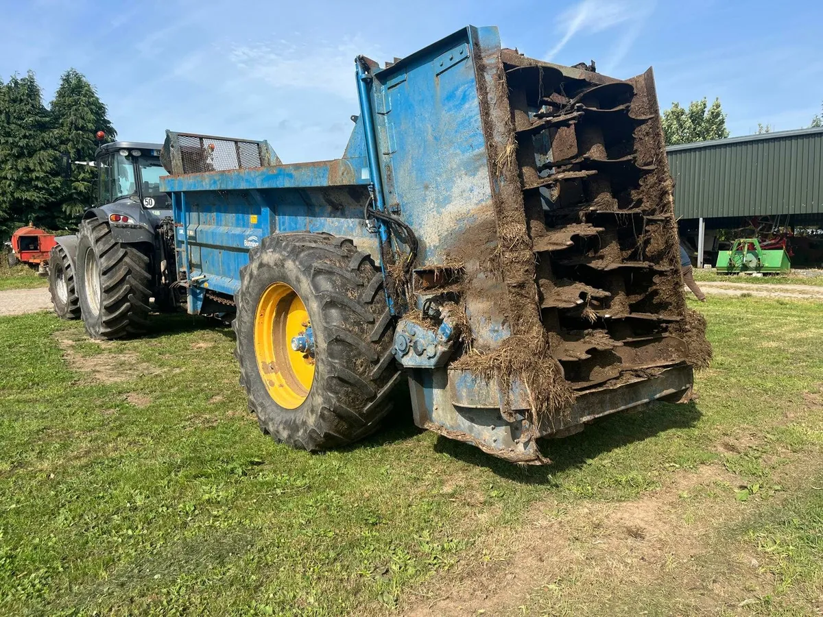 Muck spreader - Image 1