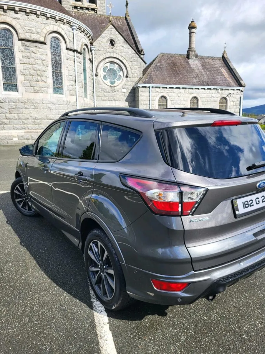 2018 Ford Kuga St-Line 1.5 Tdci Pan-Roof - Image 3