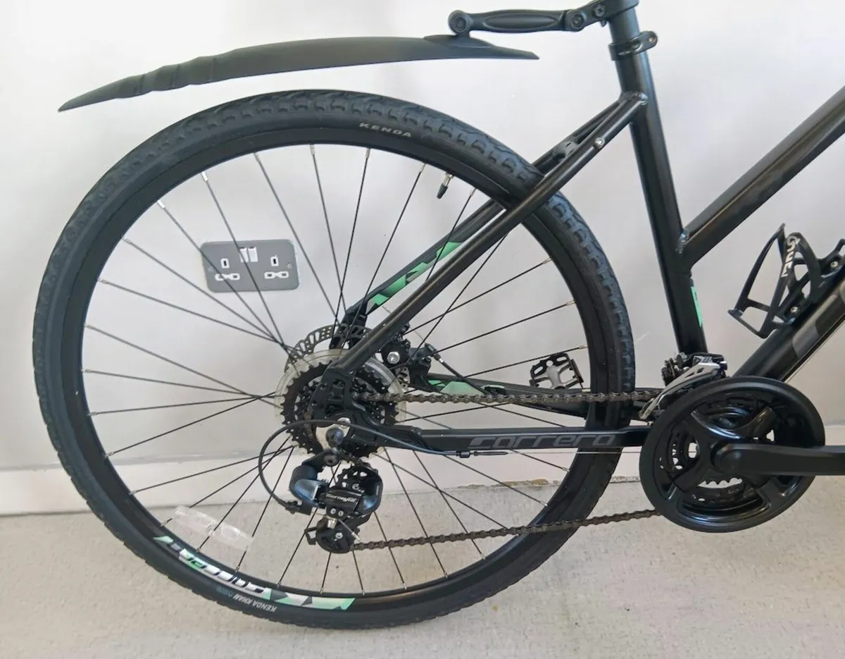Carrera Crossfire 2 Womens Hybrid Bike  (new) - Image 3