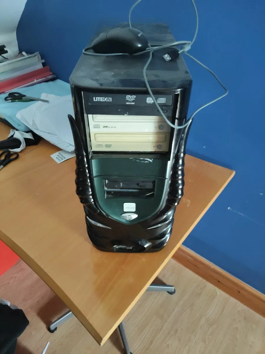 Asus alien ware gaming Computer - Image 4