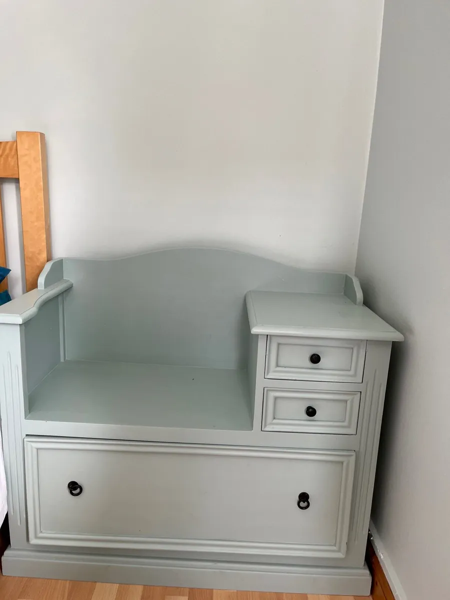 Hall/ bedroom unit - Image 2