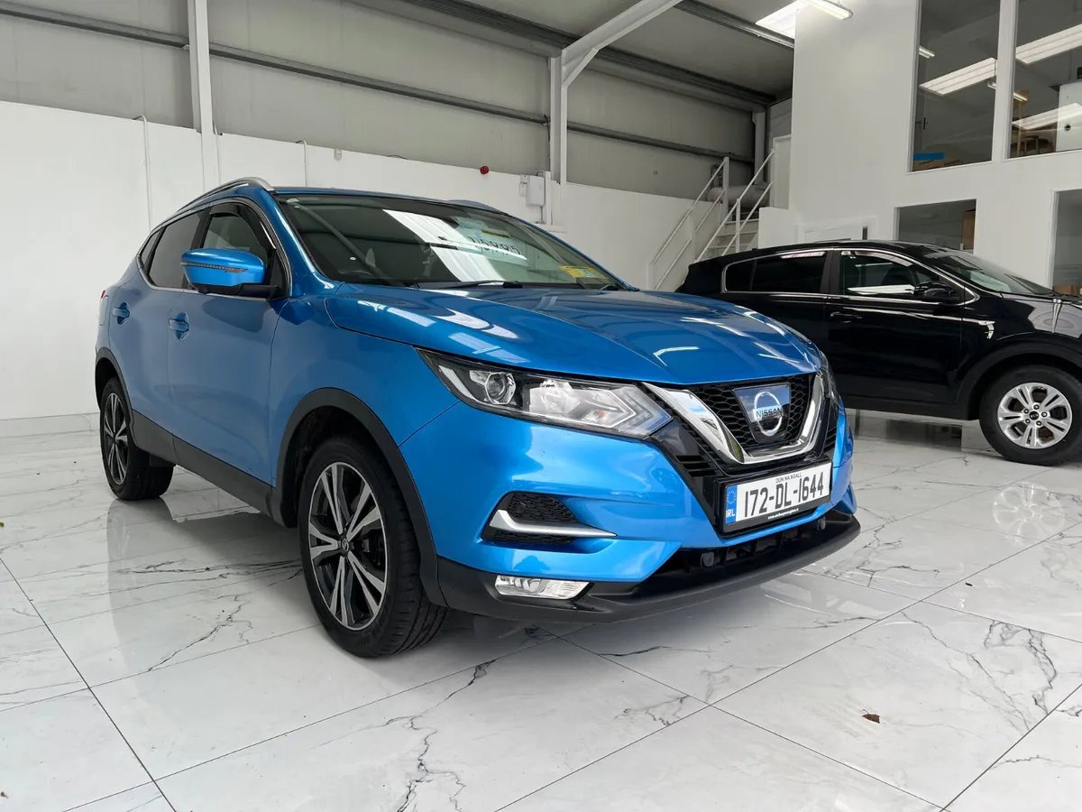 Nissan Qashqai 2017 dci Top Spec - Image 2