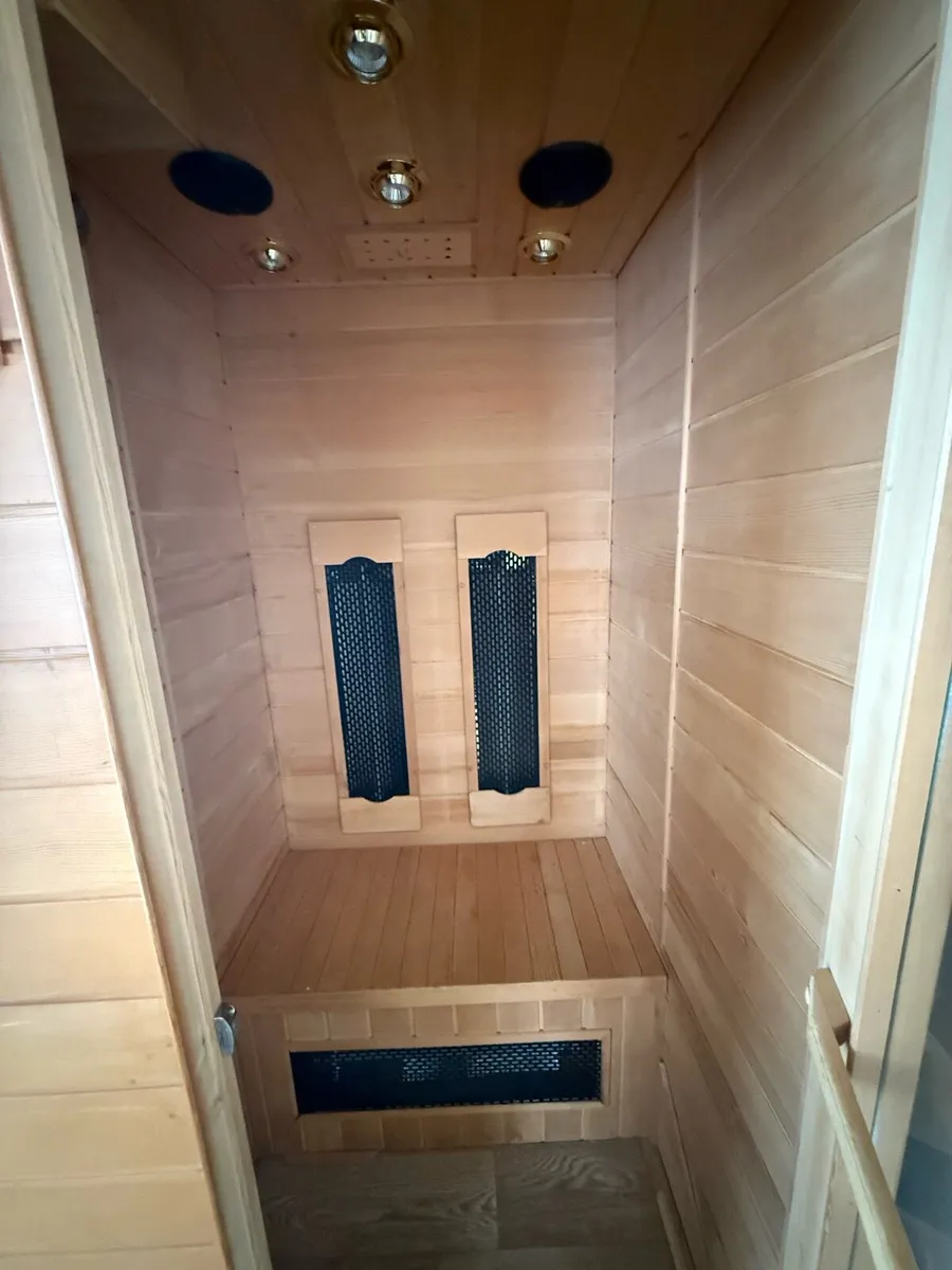Sauna - Image 4