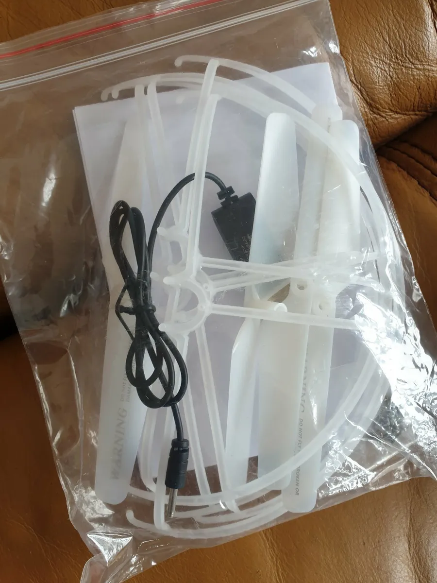 Kids drone toy - Image 4