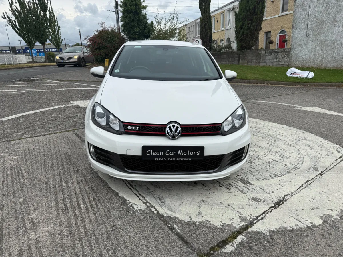 Volkswagen Golf Gti 2012 45,000 kms - Image 3
