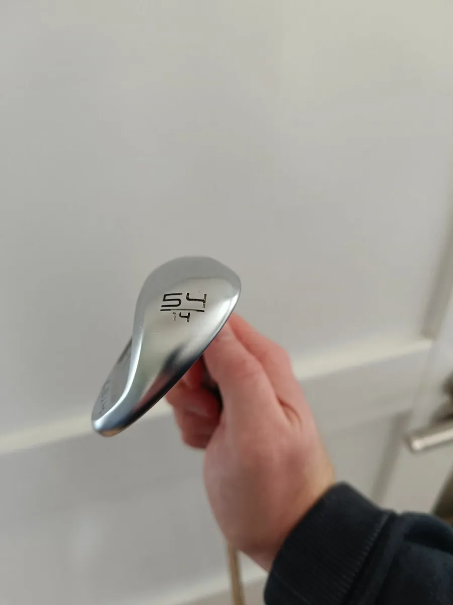 Cleveland zipcore cbx 4 left handed wedge - Image 3