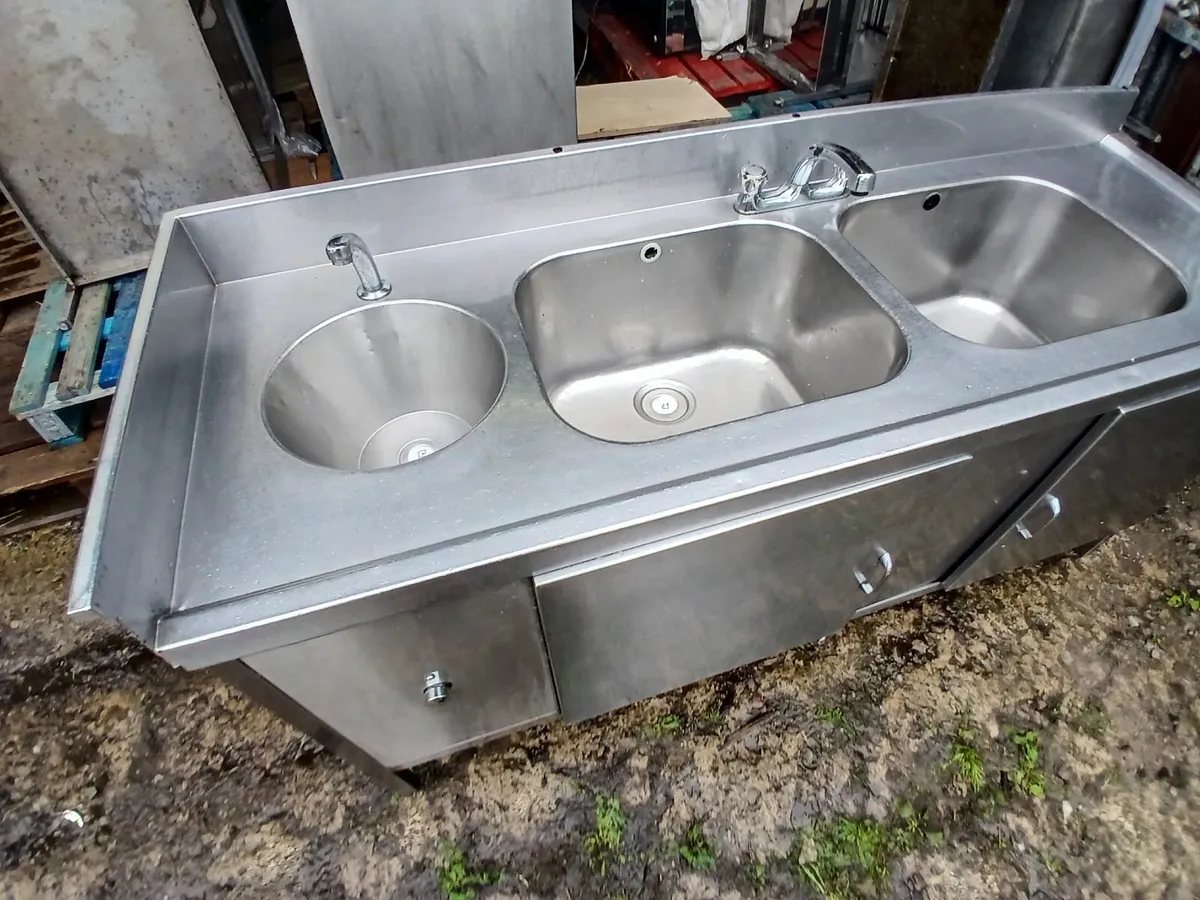 Staneless steel cabbinet double sink unit - Image 1