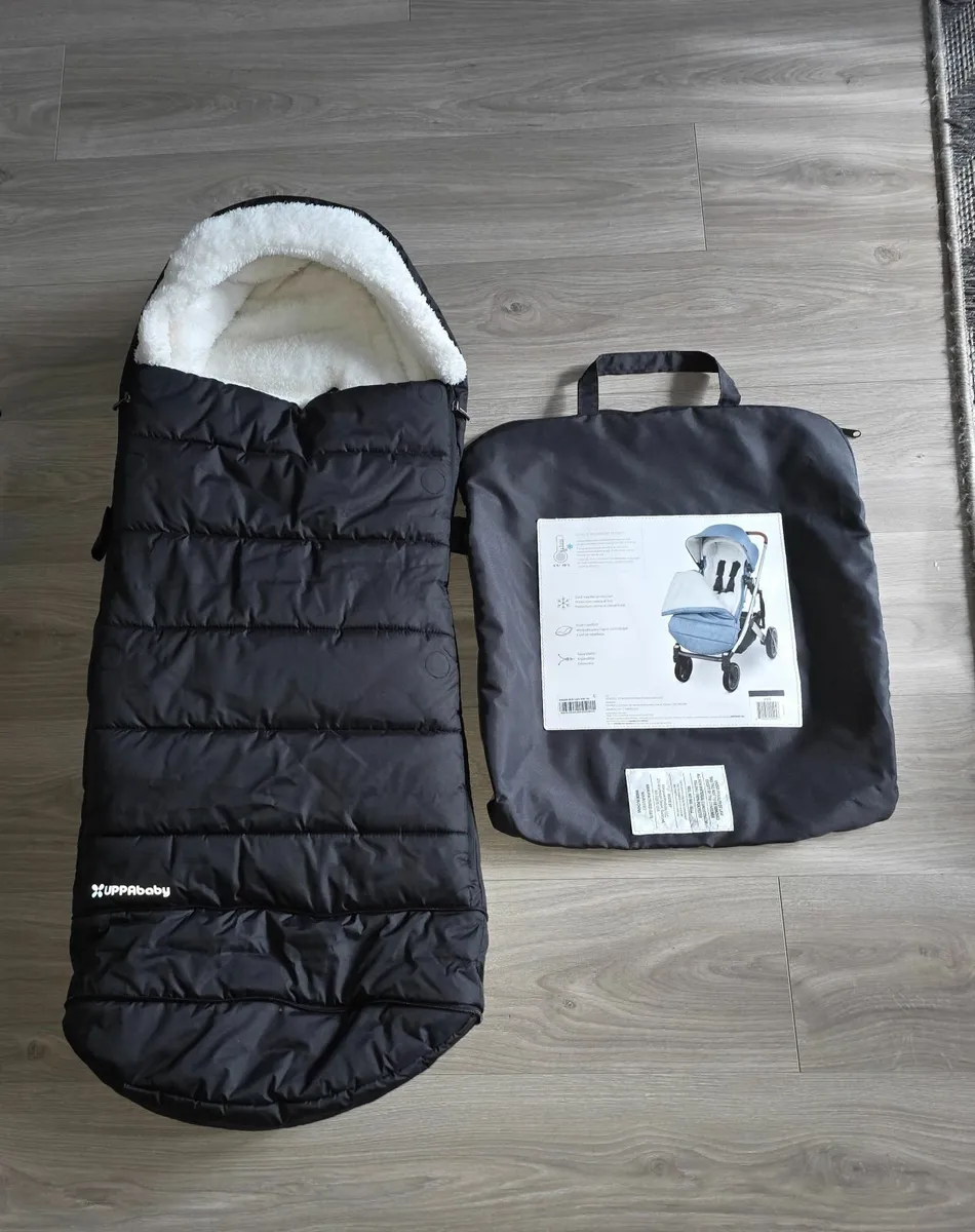 Uppababy footmuff Almost New - Image 1