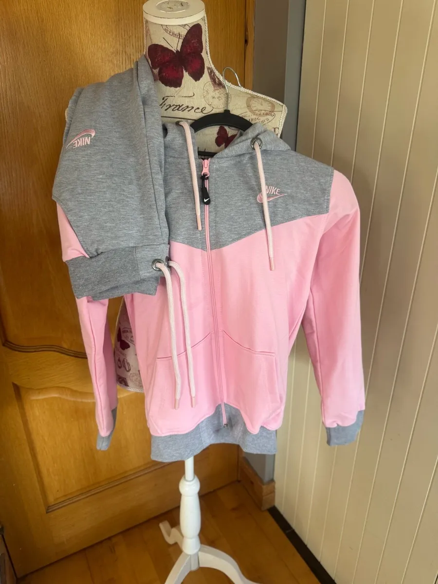 Kids  tracksuit