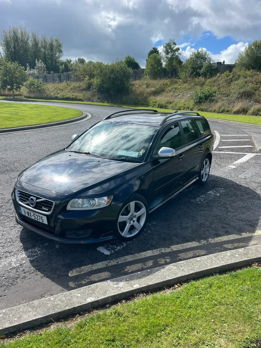 Volvo V50 2011 R-Design D4 177BHP - Image 1