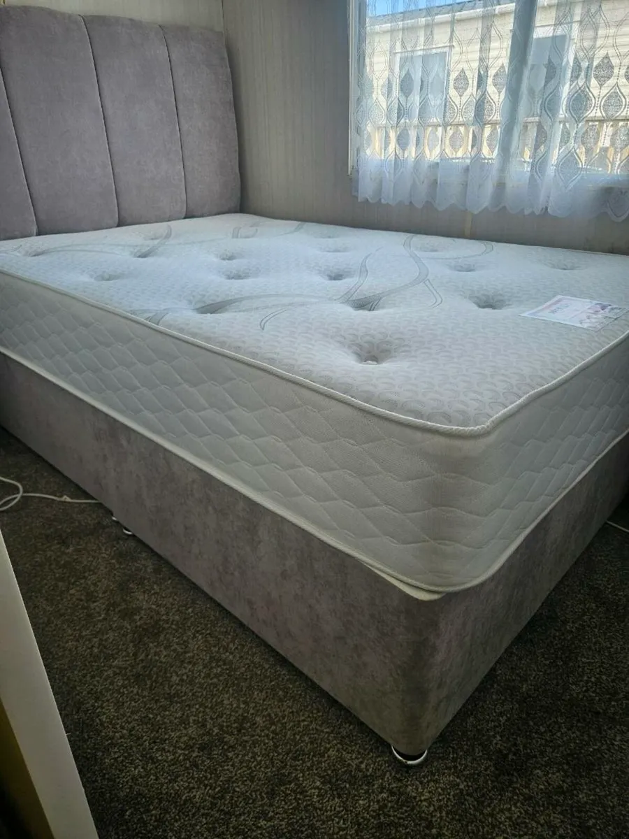 4ft Beds and Single Bed - Image 2