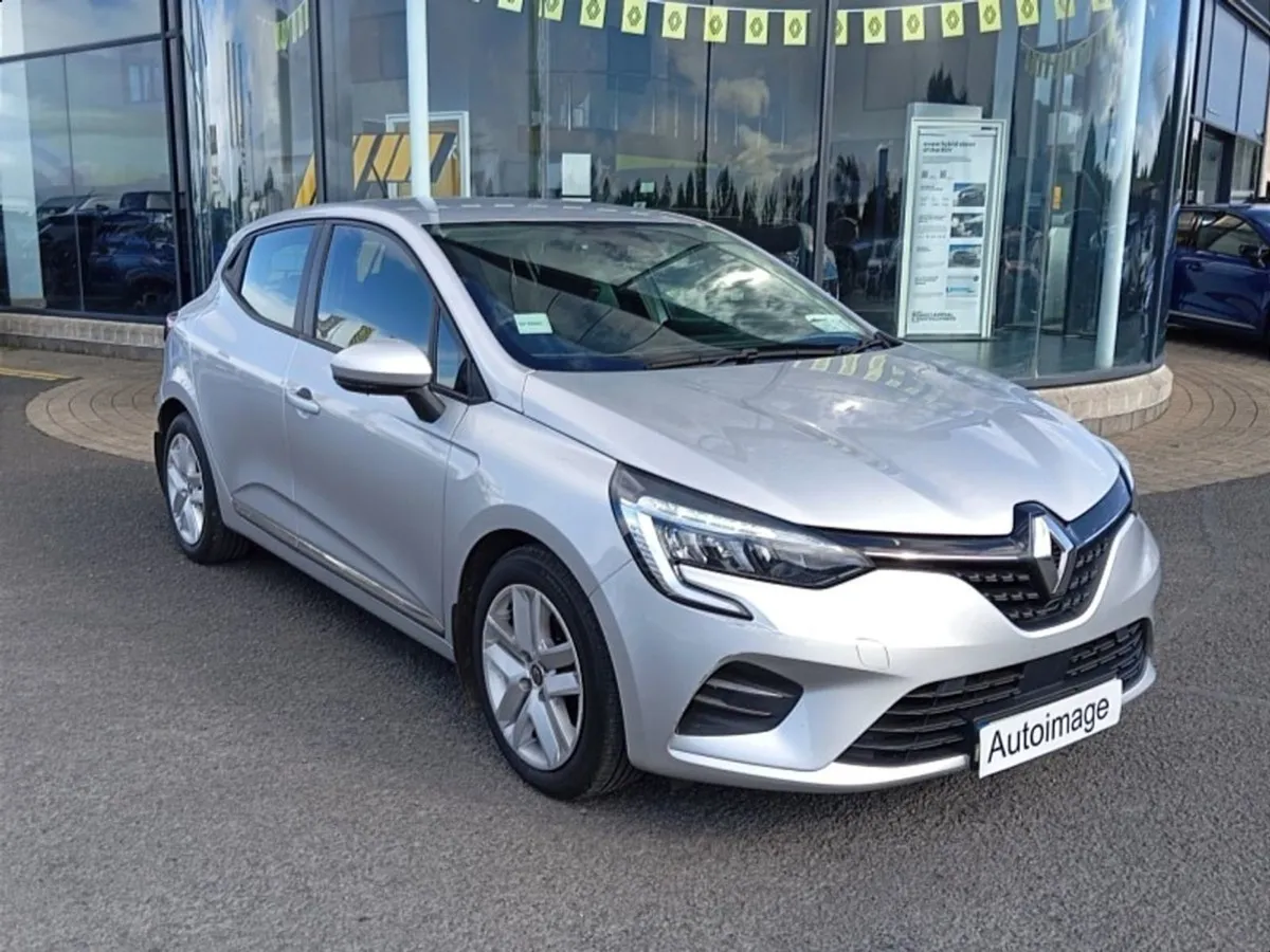 Renault Clio Dynamique TCe 100 - Image 1
