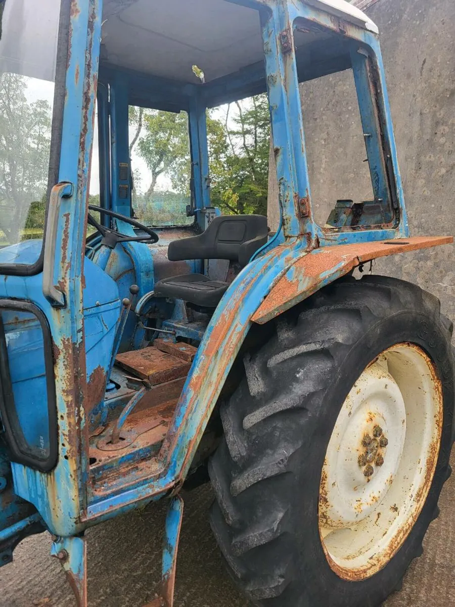 Ford 4600 - Image 3