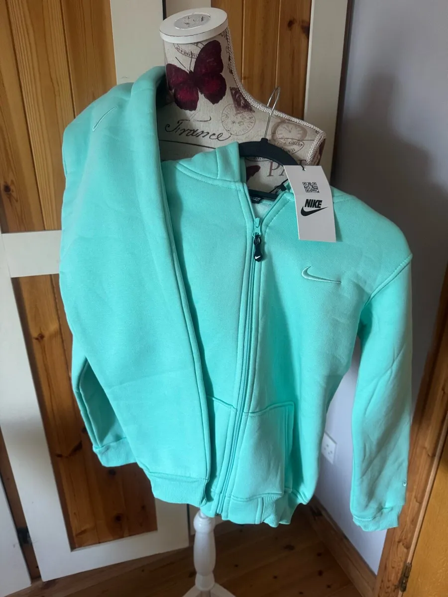 Kids tracksuit