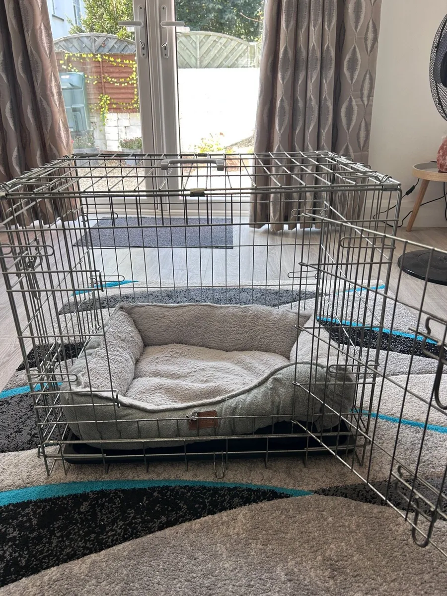 Medium sized dog cage - Image 3