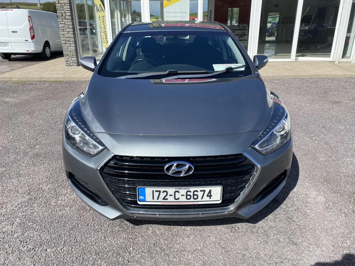 2017 Hyundai i40 1.7 CRDI S BL/DR 141PS 4DR - Image 1