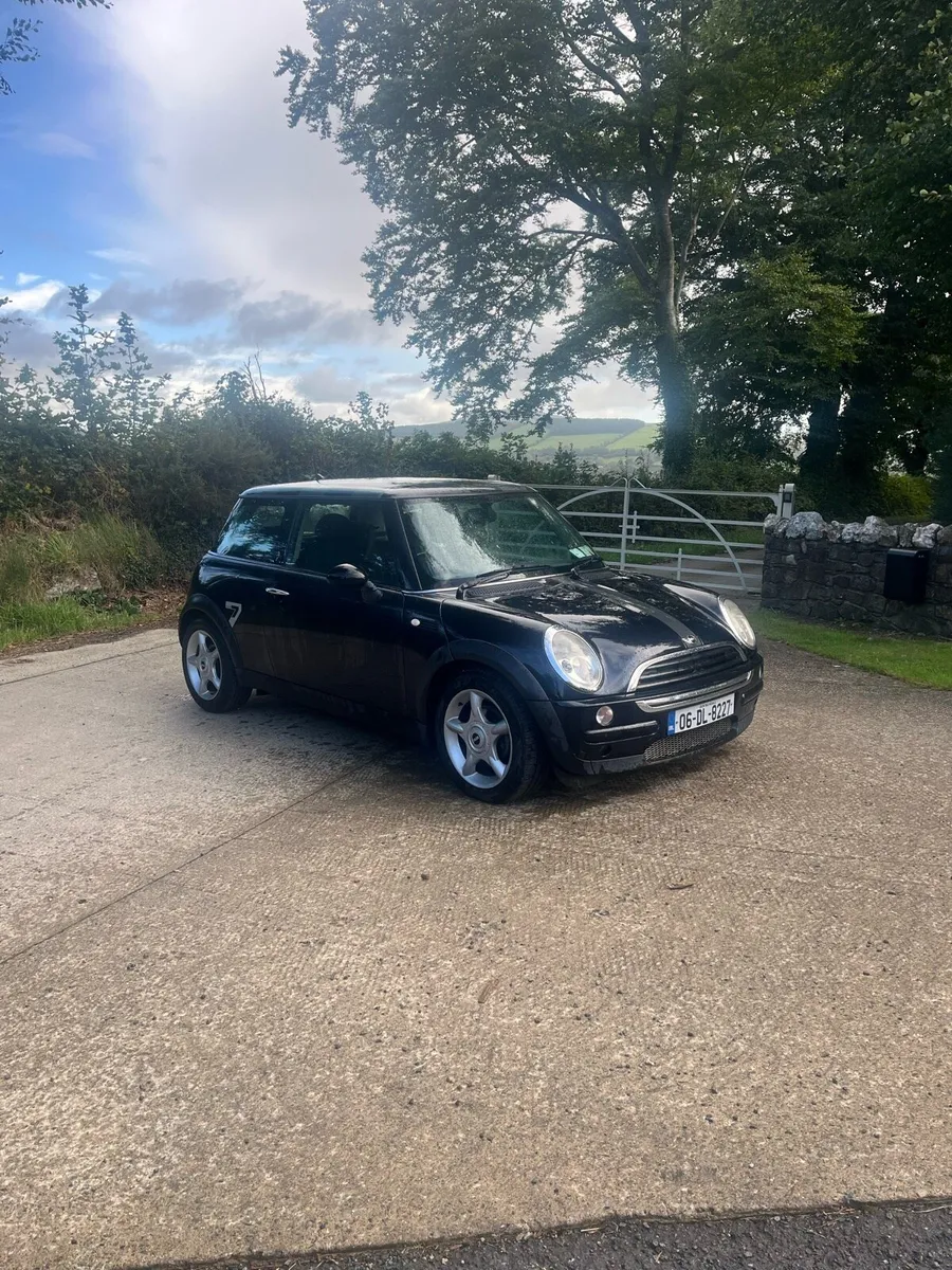 Mini Cooper - Image 1