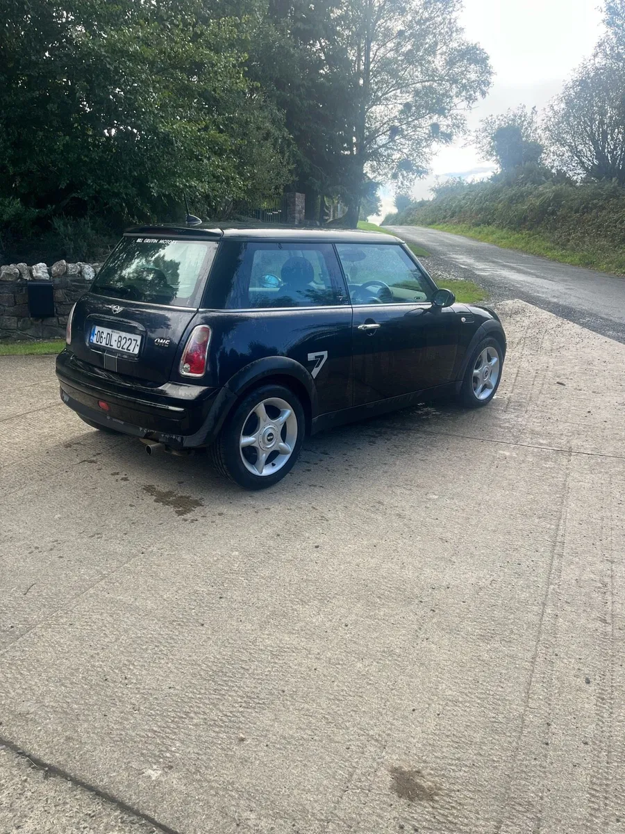 Mini Cooper - Image 4