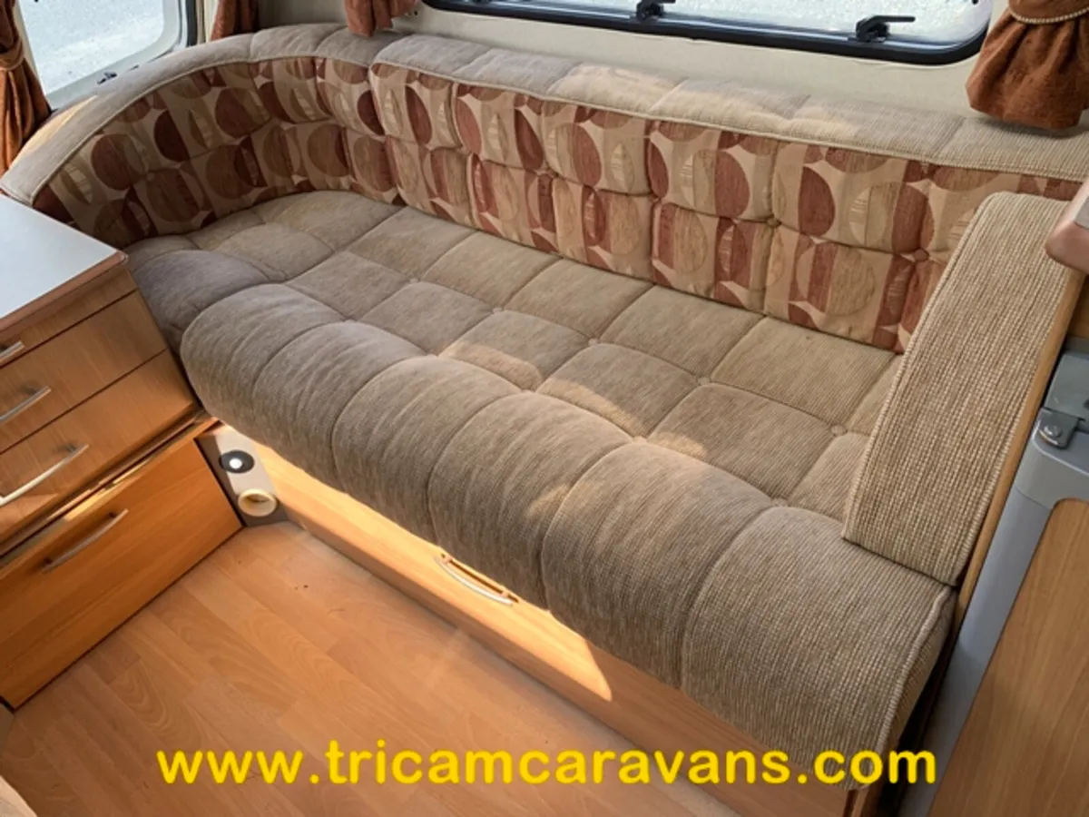 2007 Swift Island Oronsay 6 Berth, Fixed End Bunks - Image 4