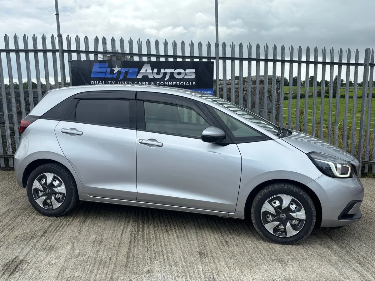 Honda Fit Hybrid 2020 - Image 4