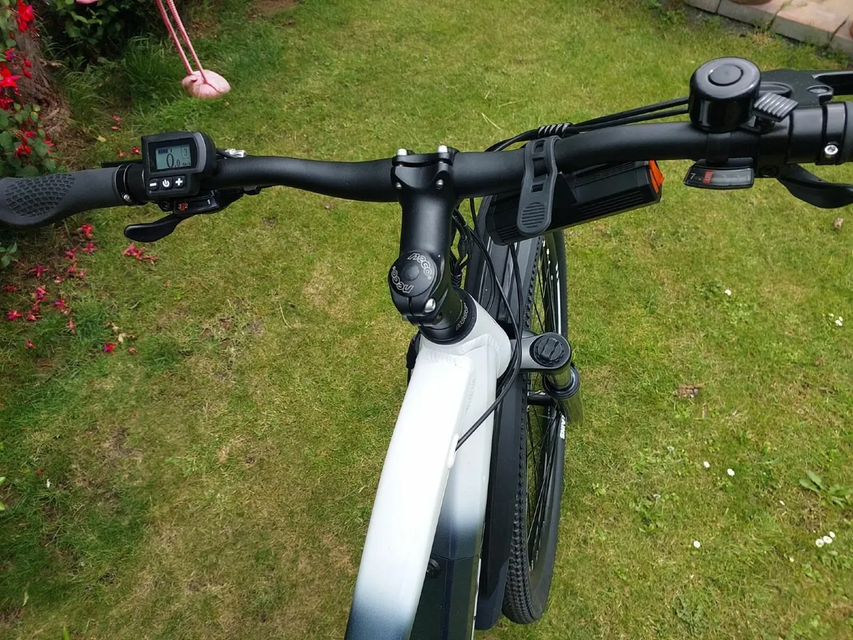 Electric bike - Image 4