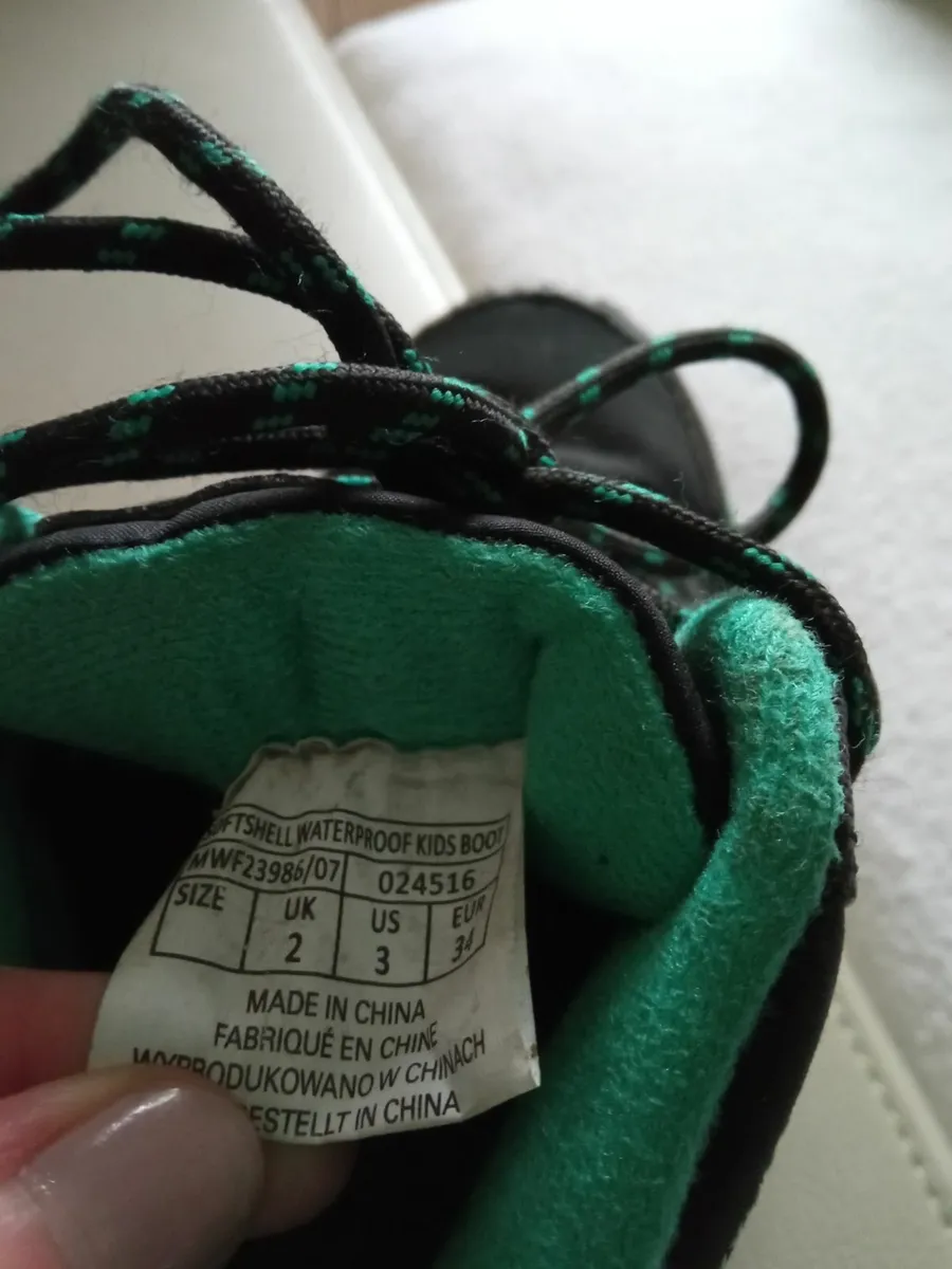 Hiking Boots for kids - Image 4