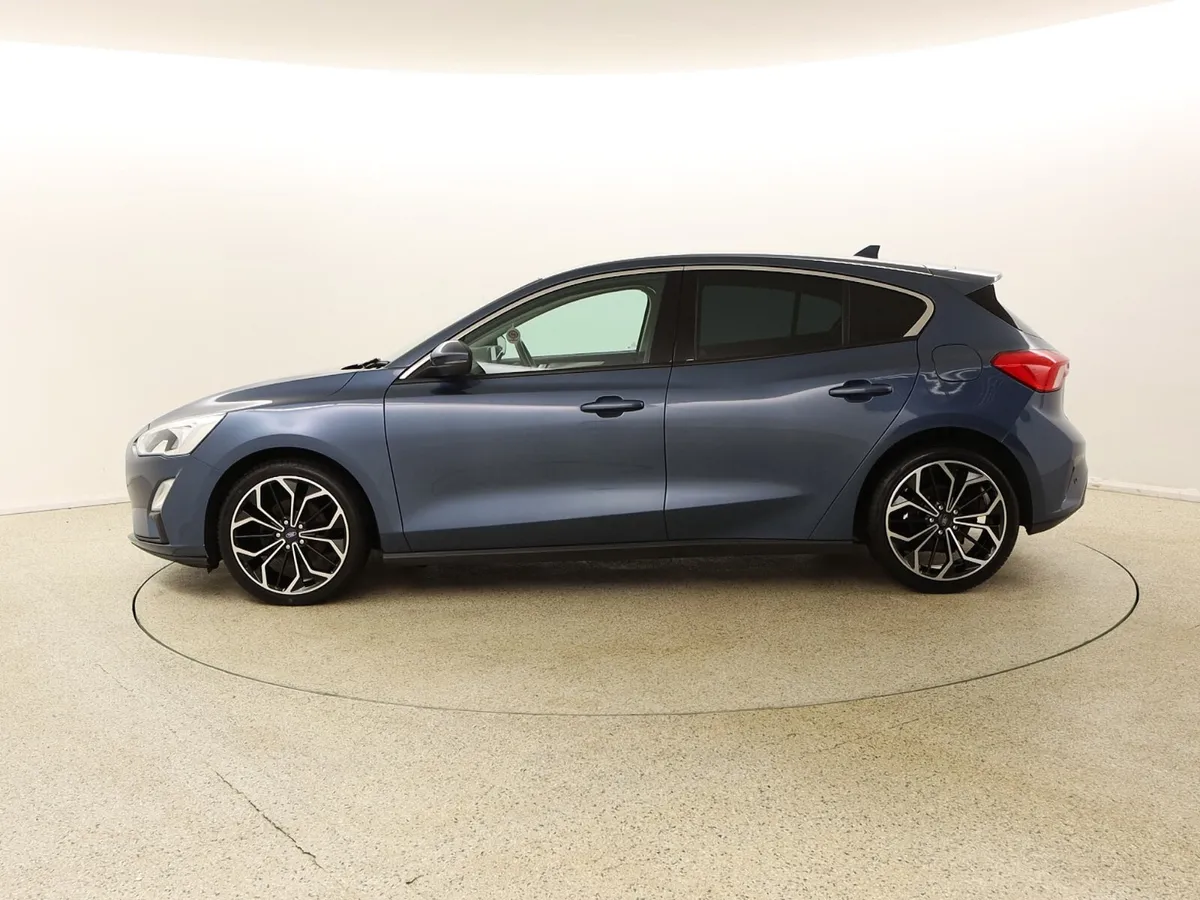 2019 FORD FOCUS TITANIUM 1.5 TDCI 120 BHP ECO - Image 4