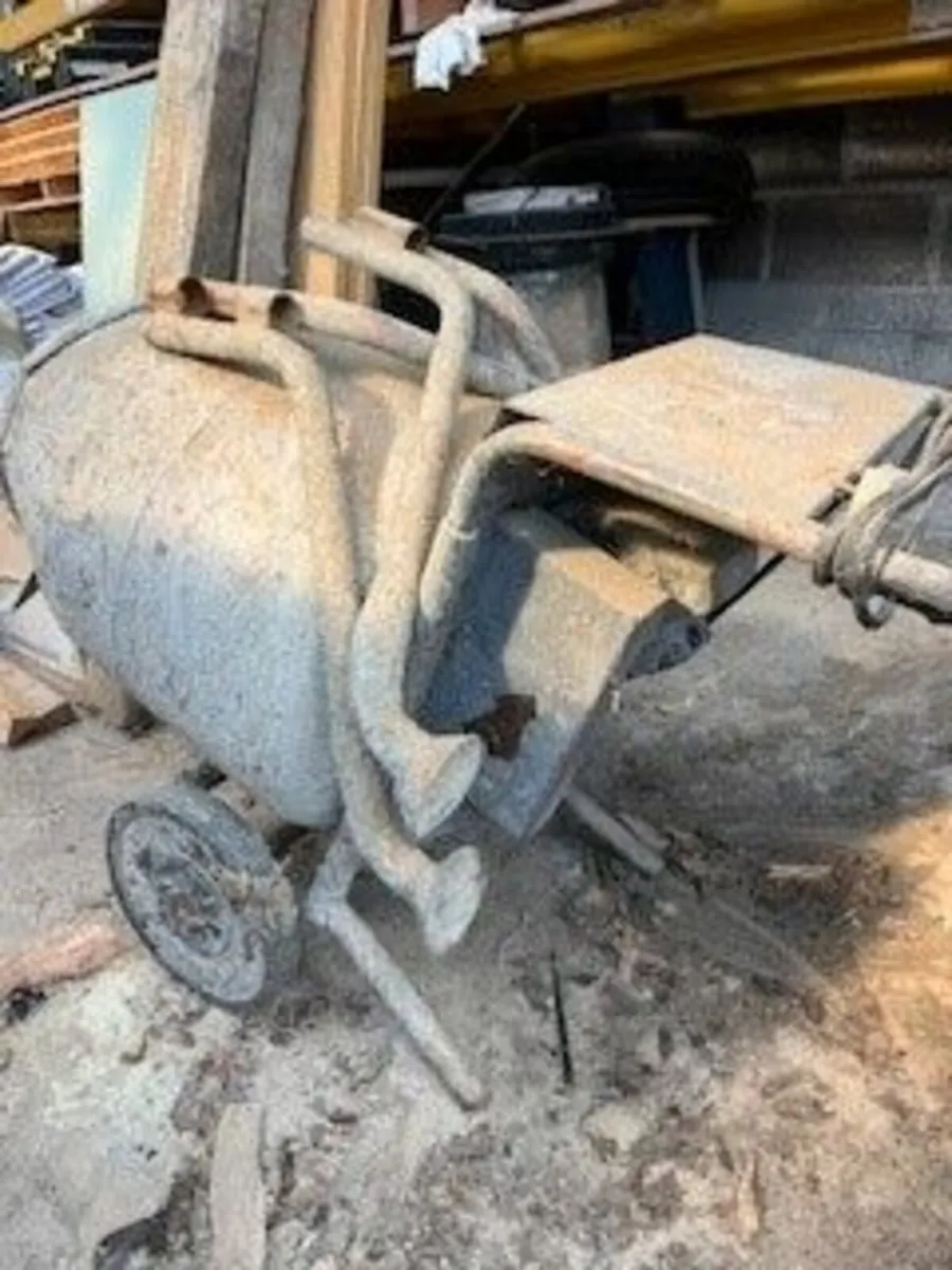 Electric cement mixer - Image 2