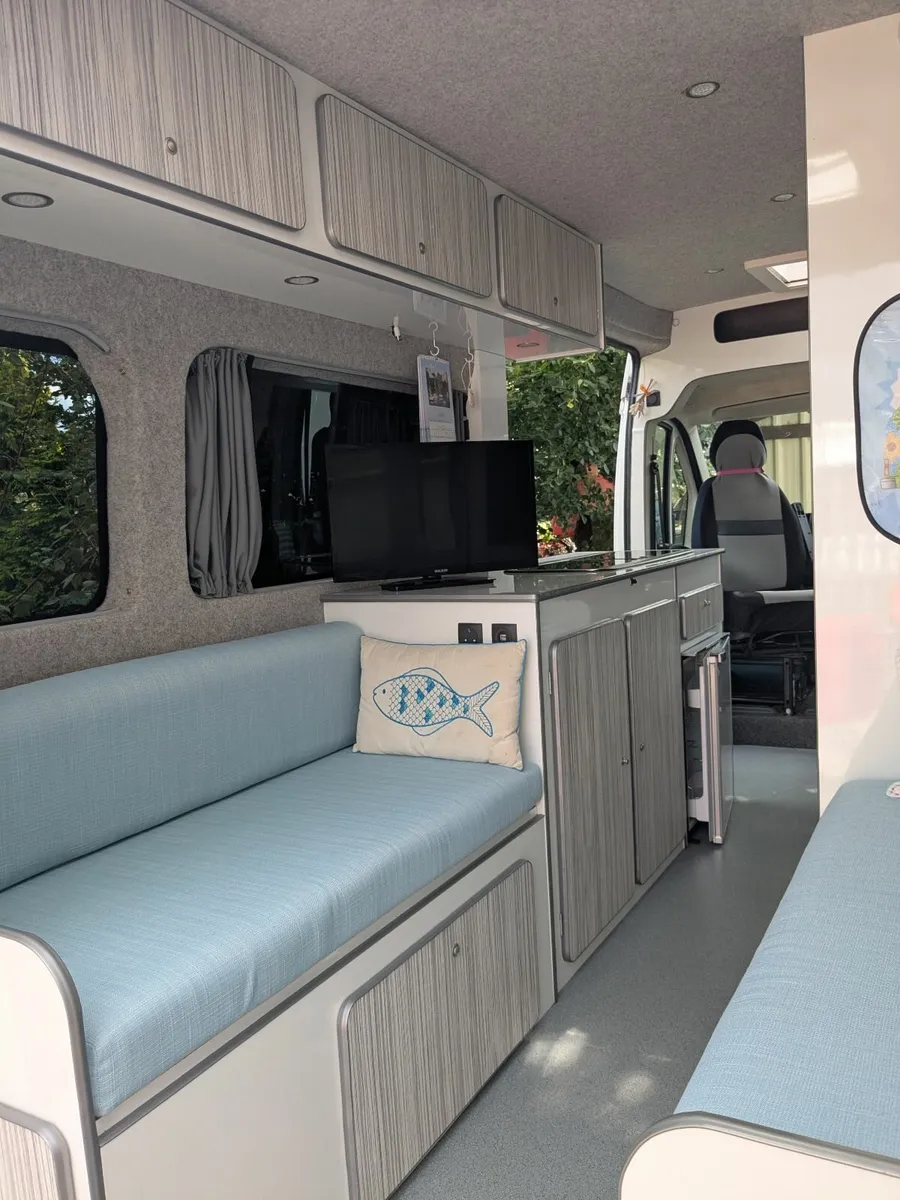 152 Peugeot Boxer Camper - Image 4