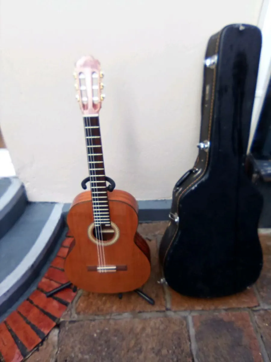 Guitar Kremona Spanish Guitar - Image 1