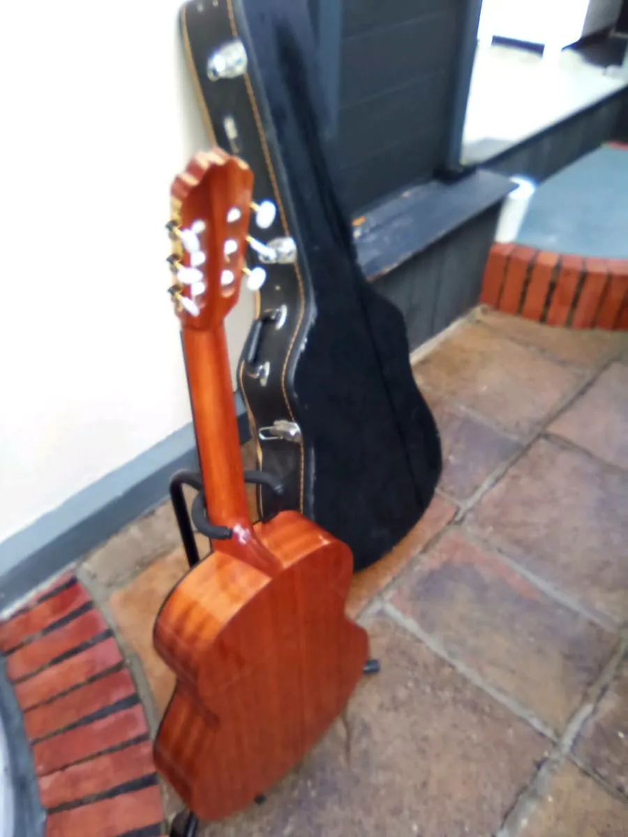 Guitar Kremona Spanish Guitar - Image 3