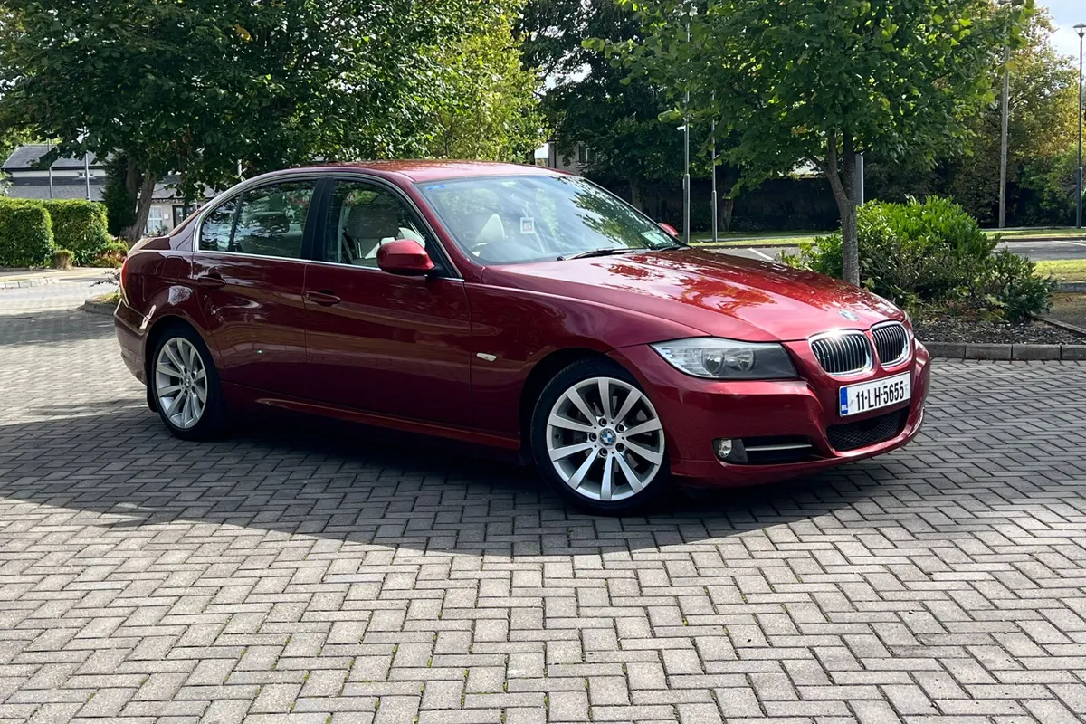 BMW 318i 2011 2.0 Petrol Automatic new nct 11/26 - Image 1