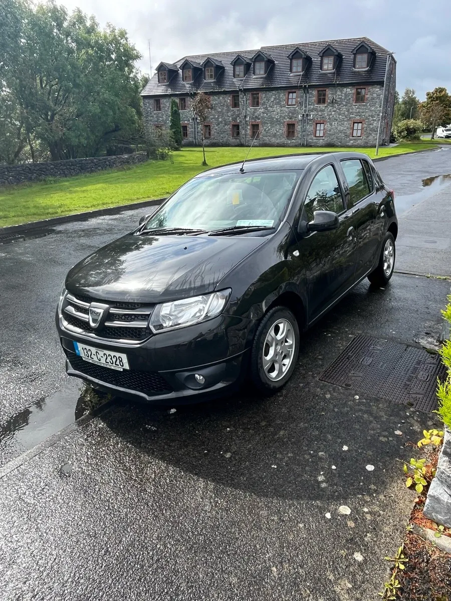 Car - Image 1