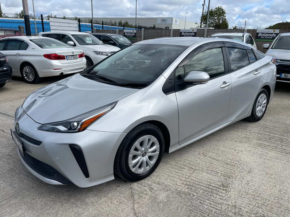 2022 Toyota Prius Hybrid 1.8 Automatic 5dr Model - Image 4