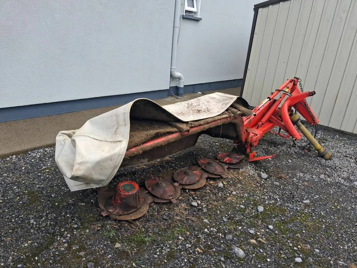 Kuhn Disc Mower - Image 3