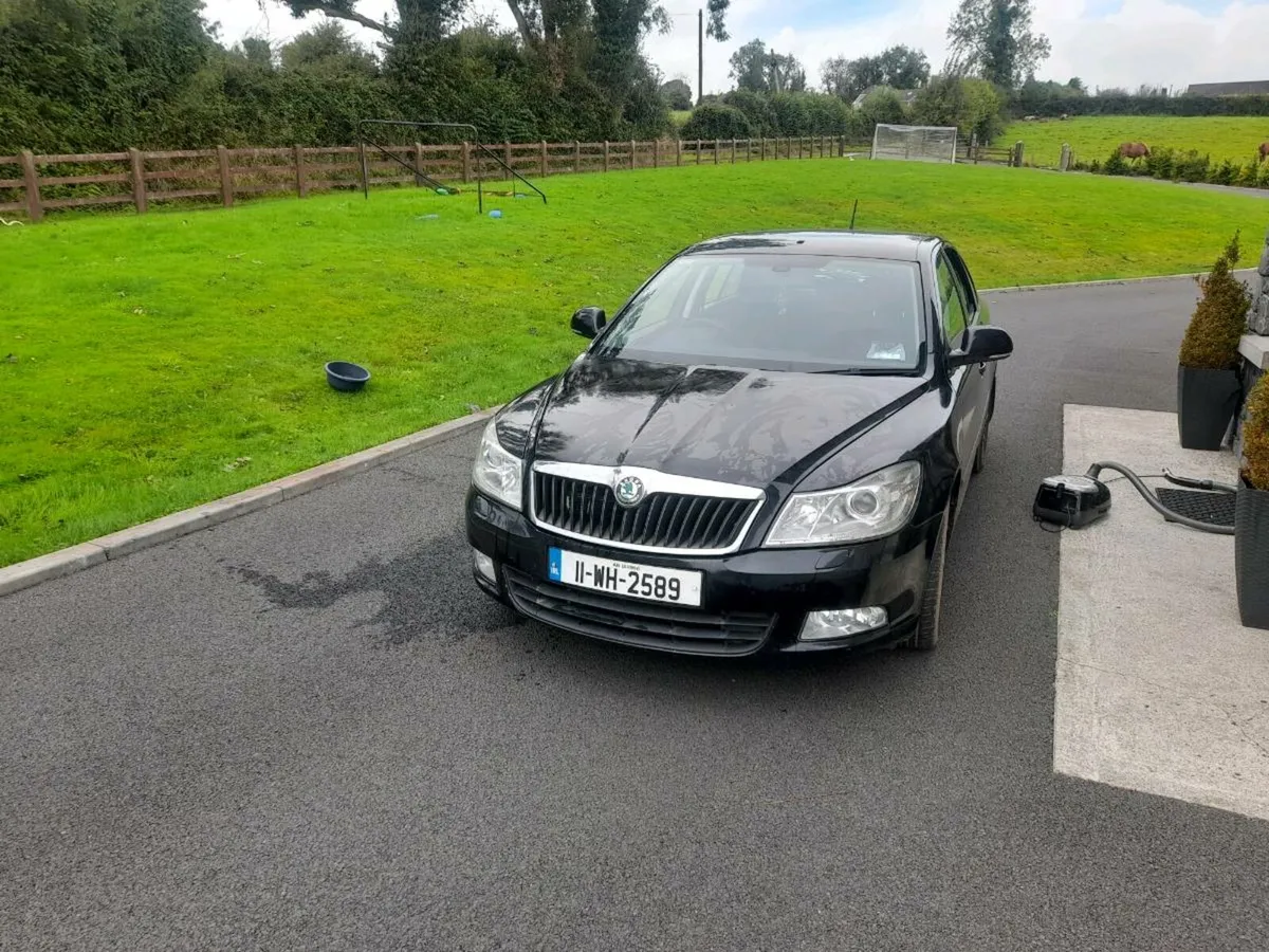 Car - Image 2