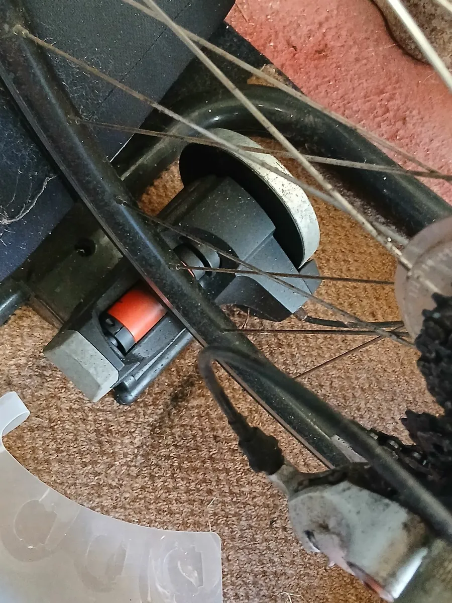 Indoor bike trainer - Image 4