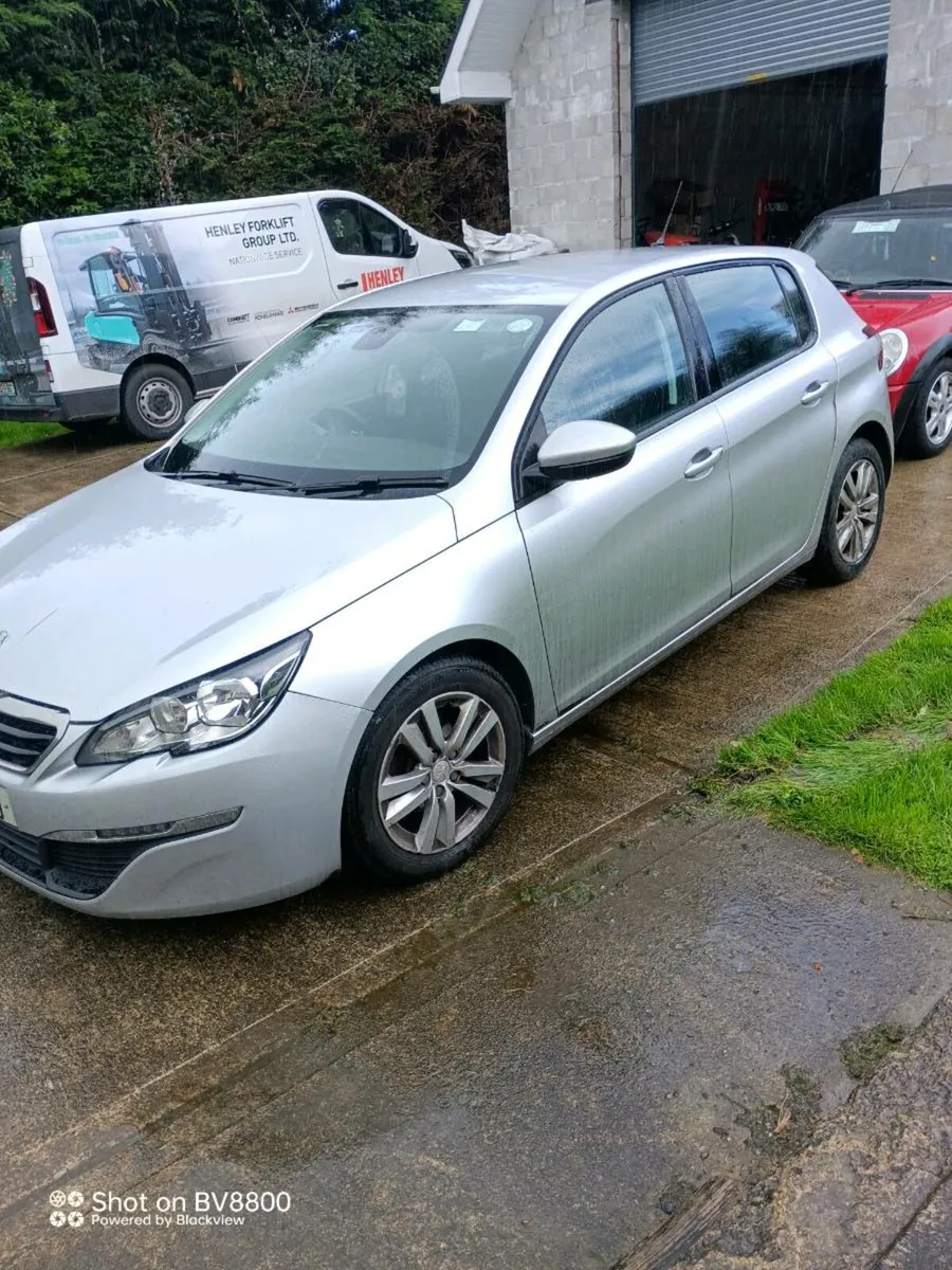2015 Peugeot 308 1.6 hdi - Image 2