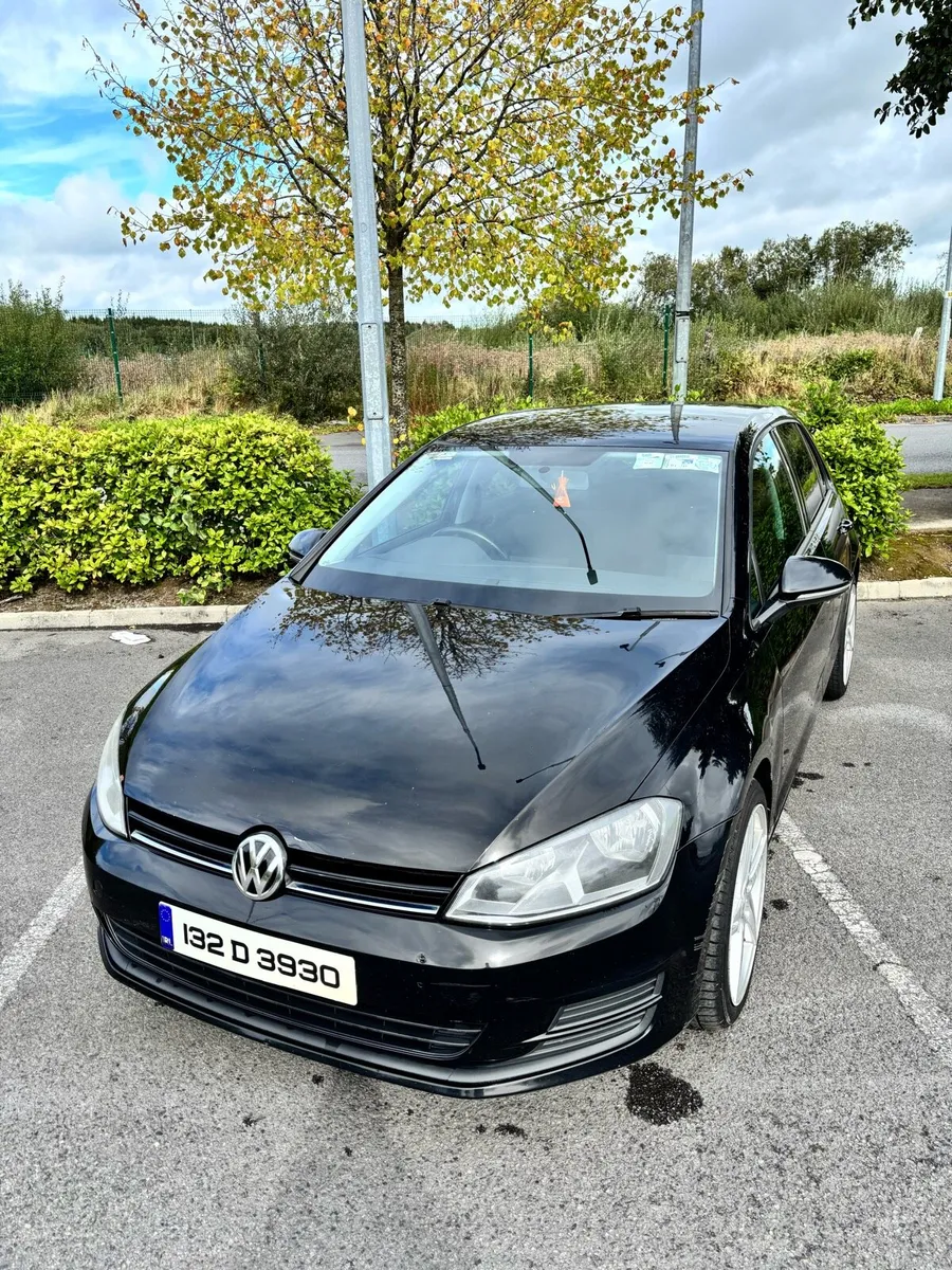 Volkswagen Golf 2013 - Image 2